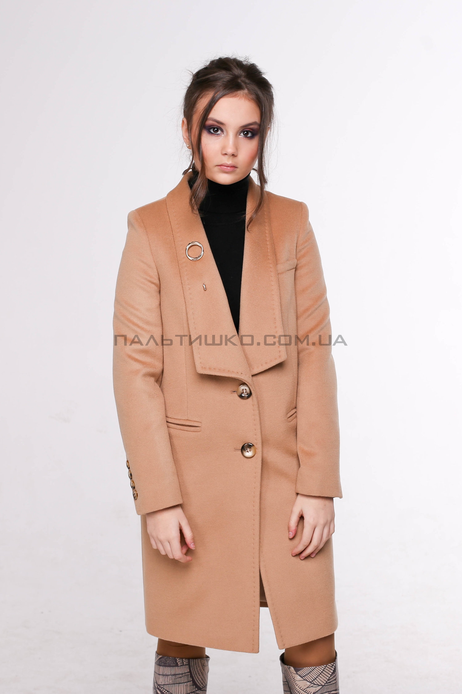  Жіноче пальто № 120