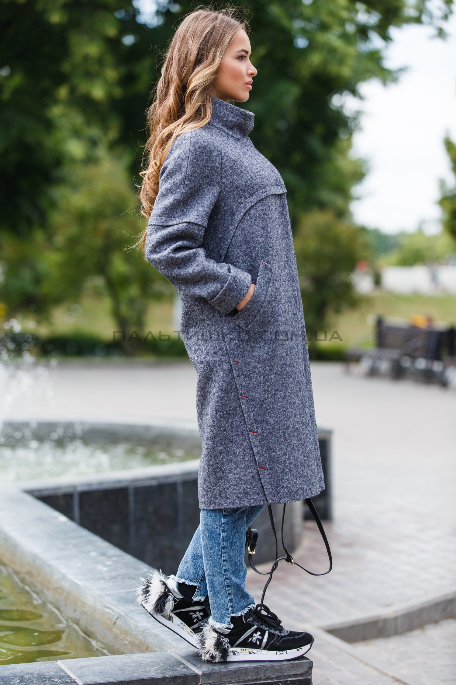 Женское пальто №136