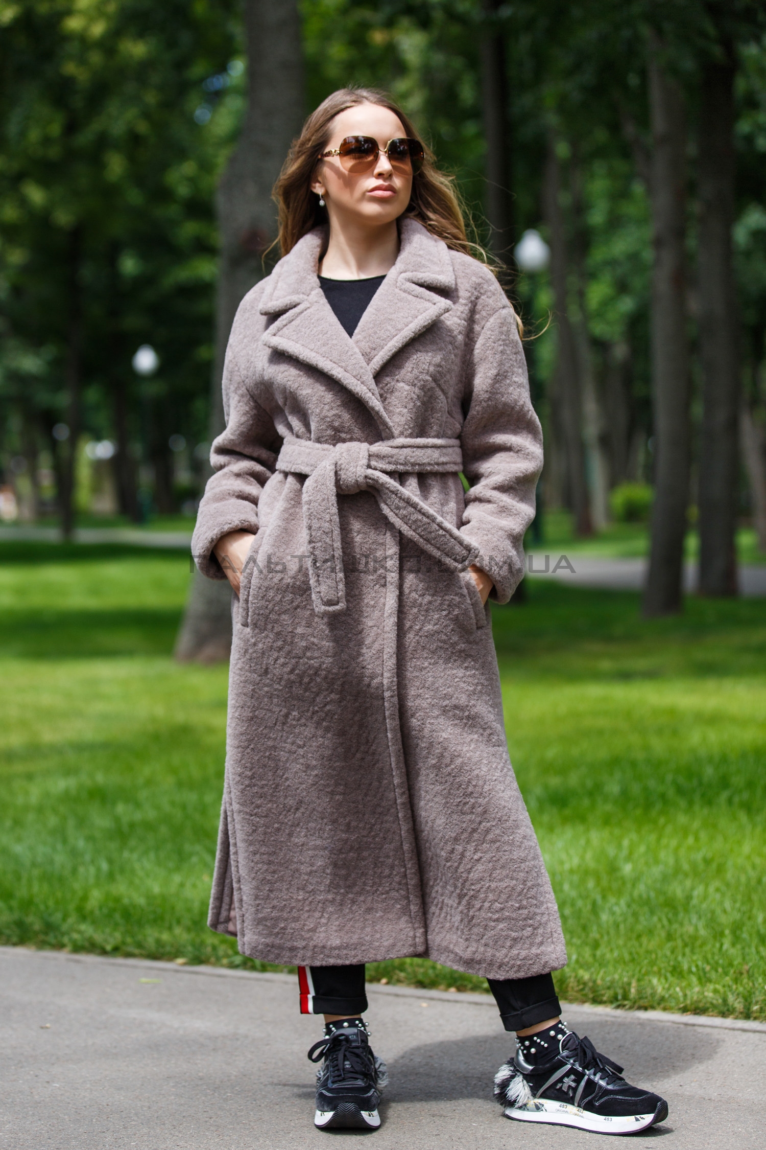  Женское пальто №137