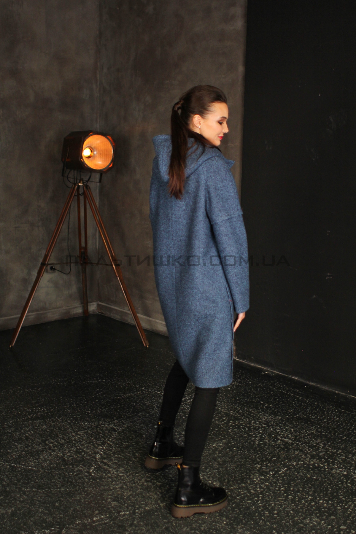  Женское пальто №160