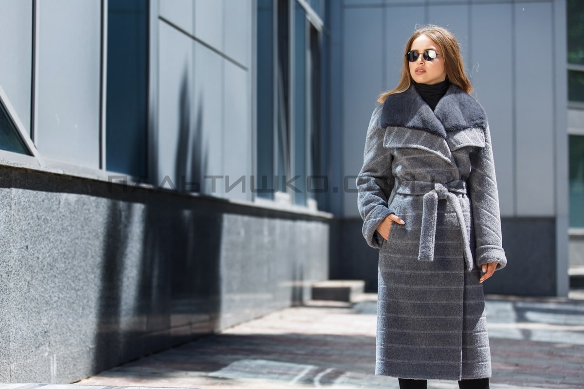  Пальто з вовни альпаки