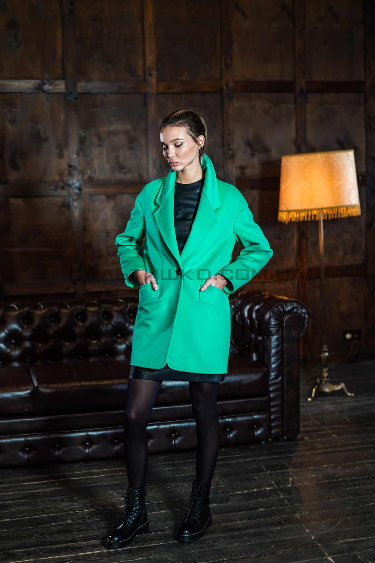  Пальто жіноче №193