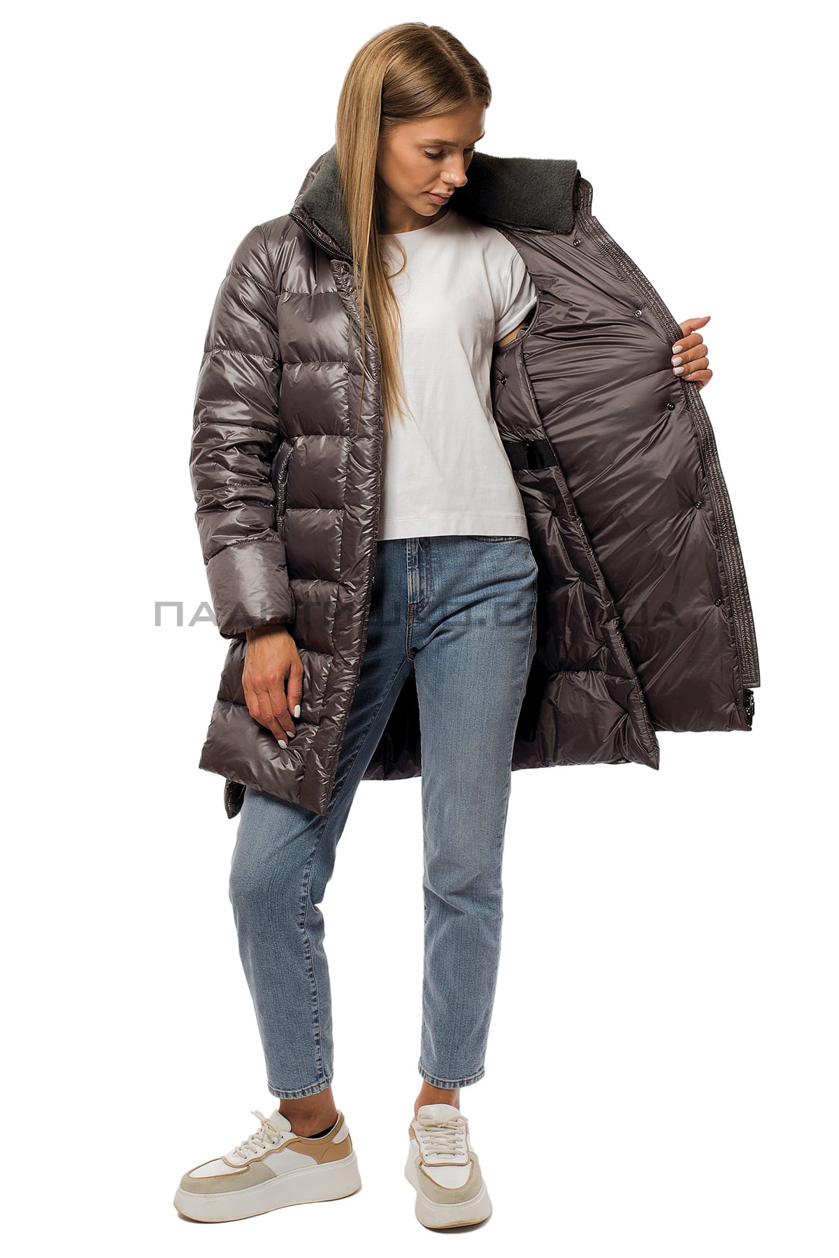  Жіночий сірий пуховик з утеплювачем Tinsul-M