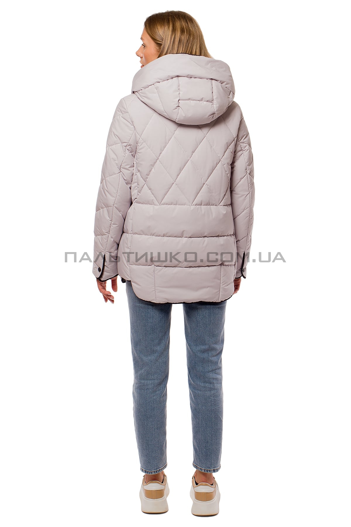  Зимняя женская куртка черно-белая