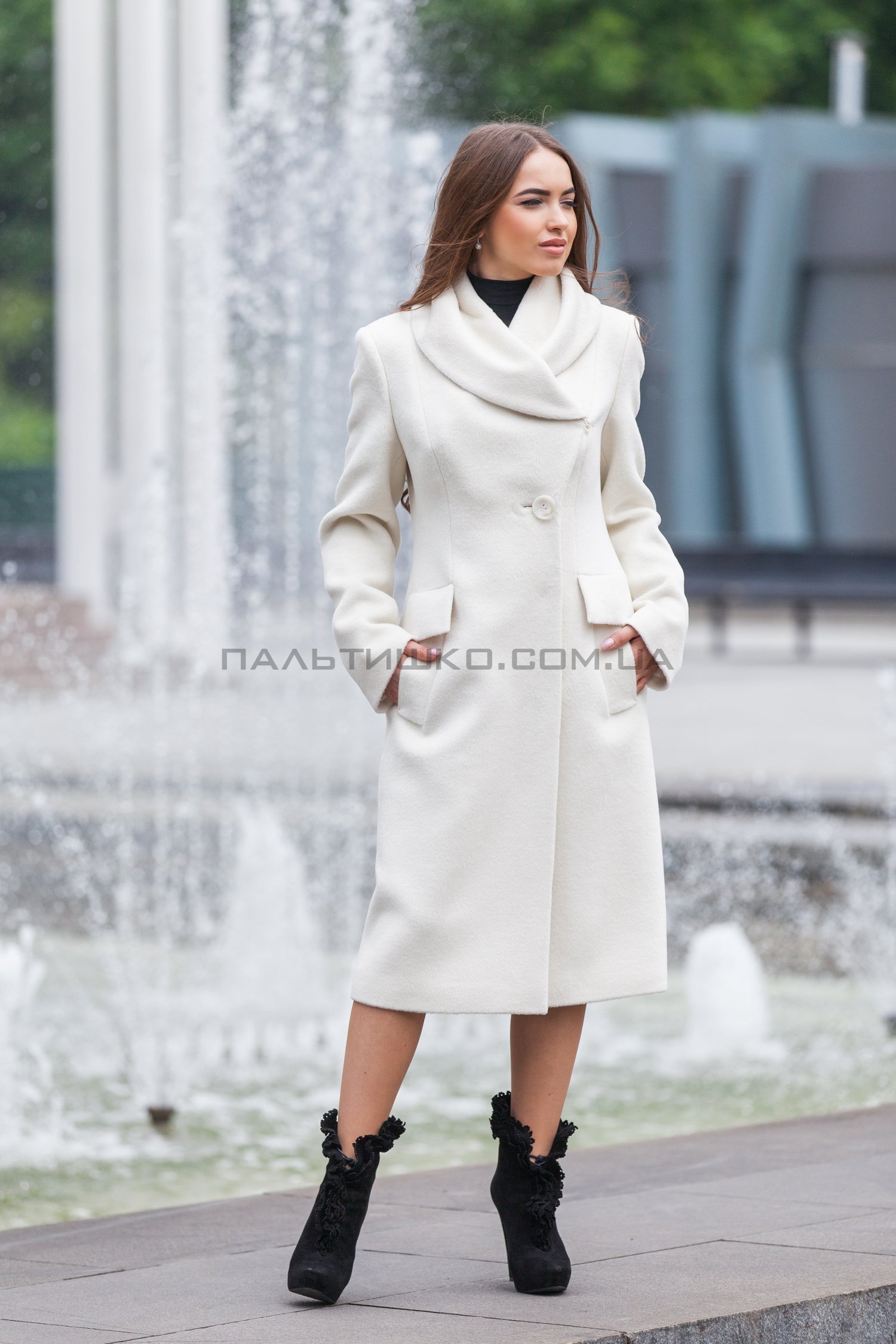  Женское пальто №84