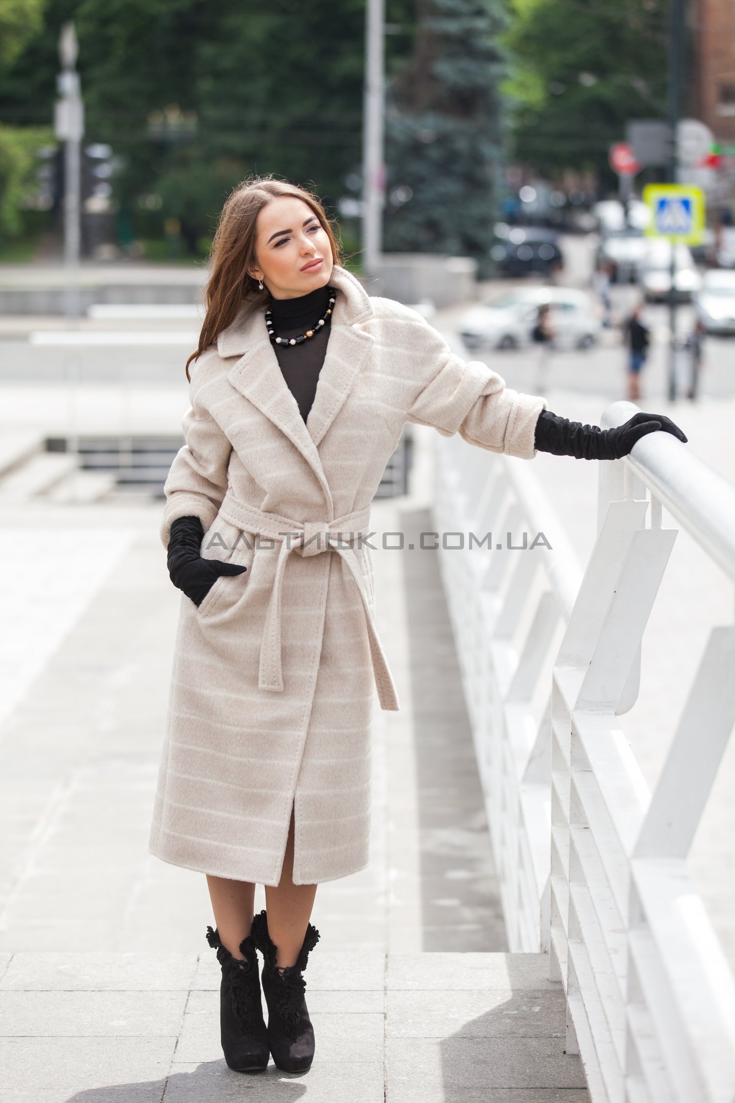  Женское пальто №85